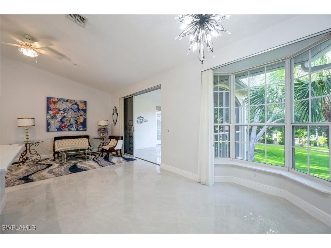 74 Silver Oaks Circle #9-202 Naples FL 34119 225053865 image6