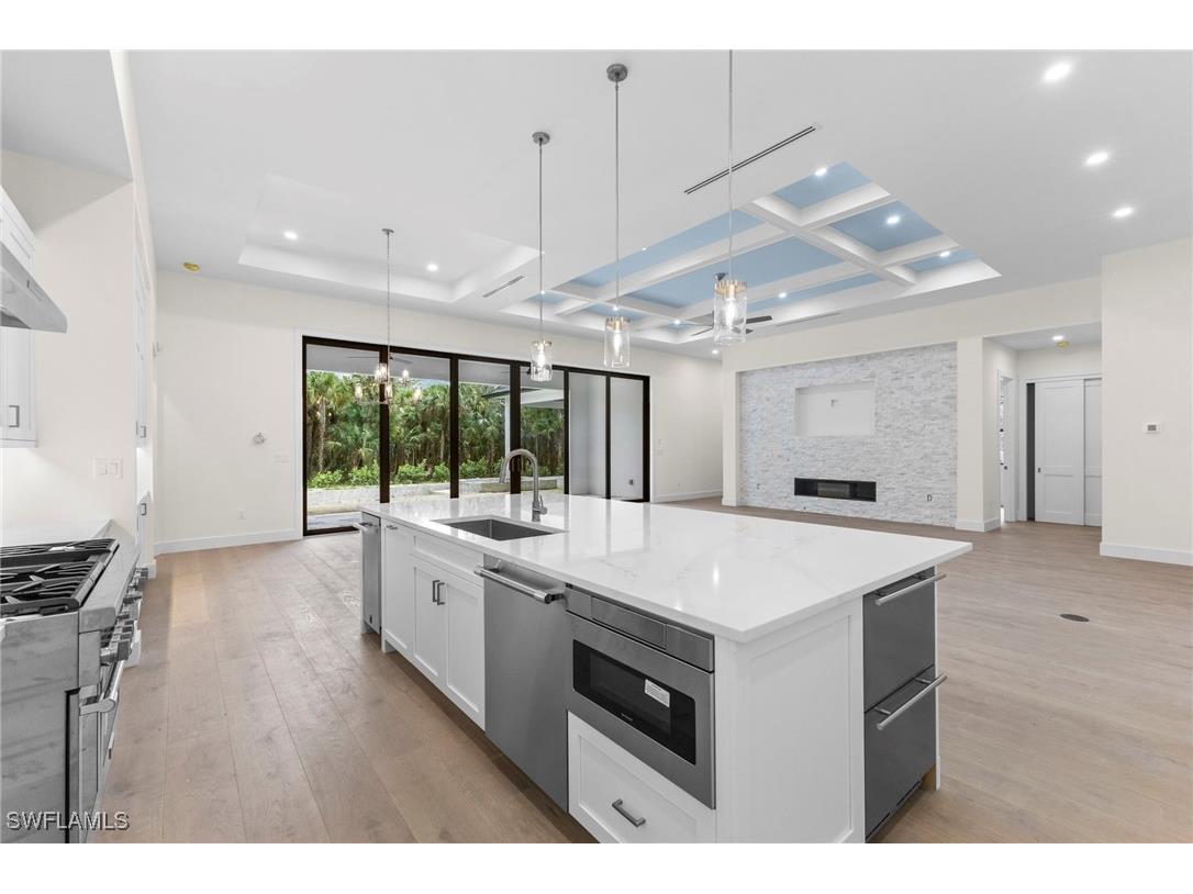 740 13th Street NW Naples FL 34120 225010442 image20