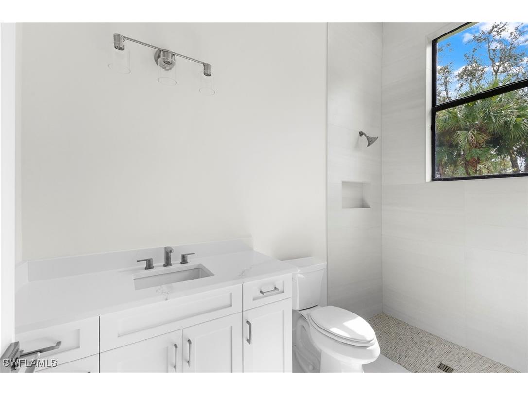 740 13th Street NW Naples FL 34120 225010442 image24