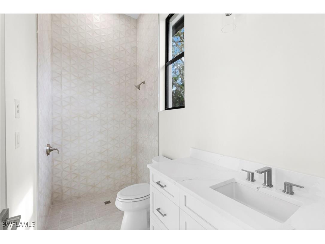 740 13th Street NW Naples FL 34120 225010442 image28