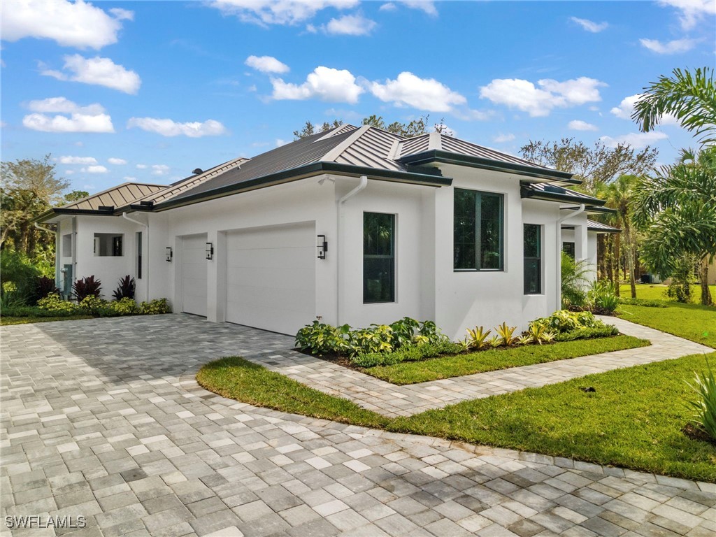 740 13th Street NW Naples FL 34120 225010442 image3