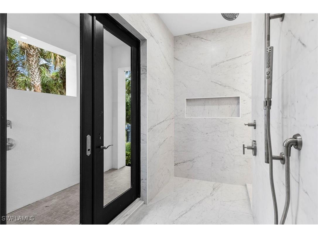 740 13th Street NW Naples FL 34120 225010442 image34