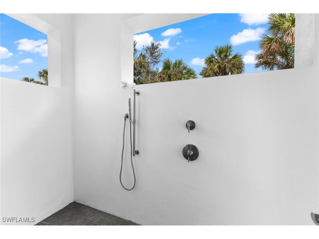 740 13th Street NW Naples FL 34120 225010442 image35