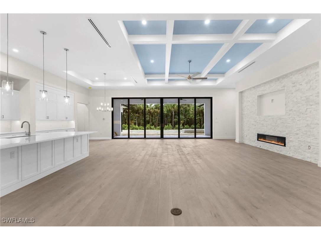 740 13th Street NW Naples FL 34120 225010442 image7