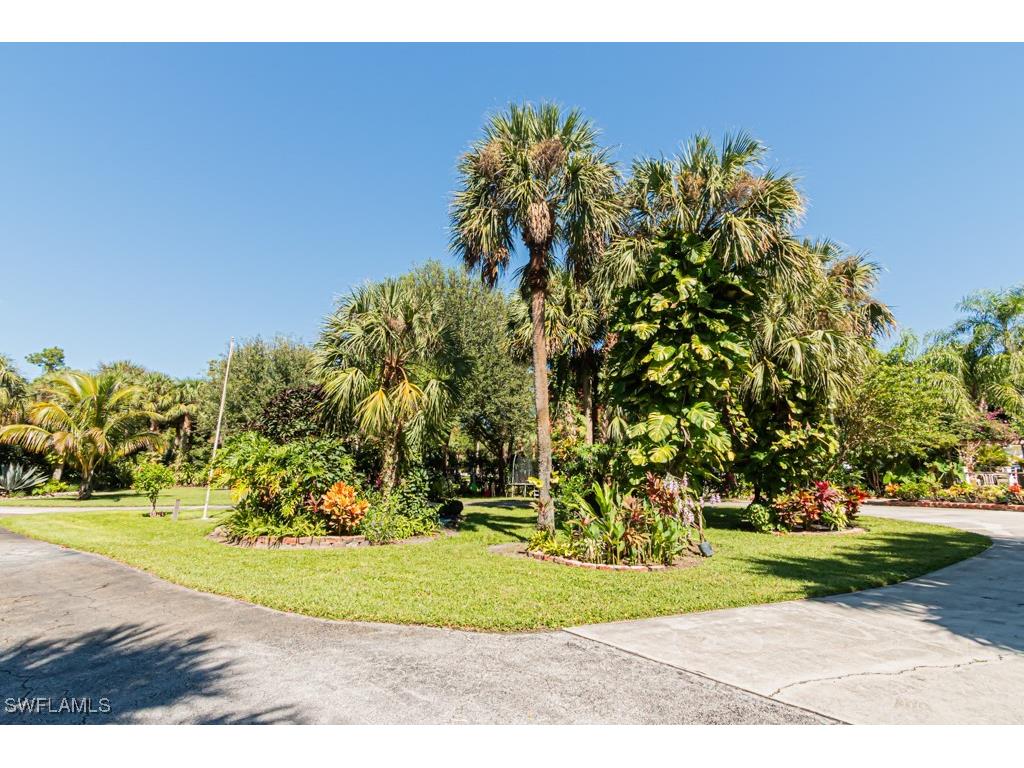 740 31st Street SW Naples FL 34117 225078310 image4