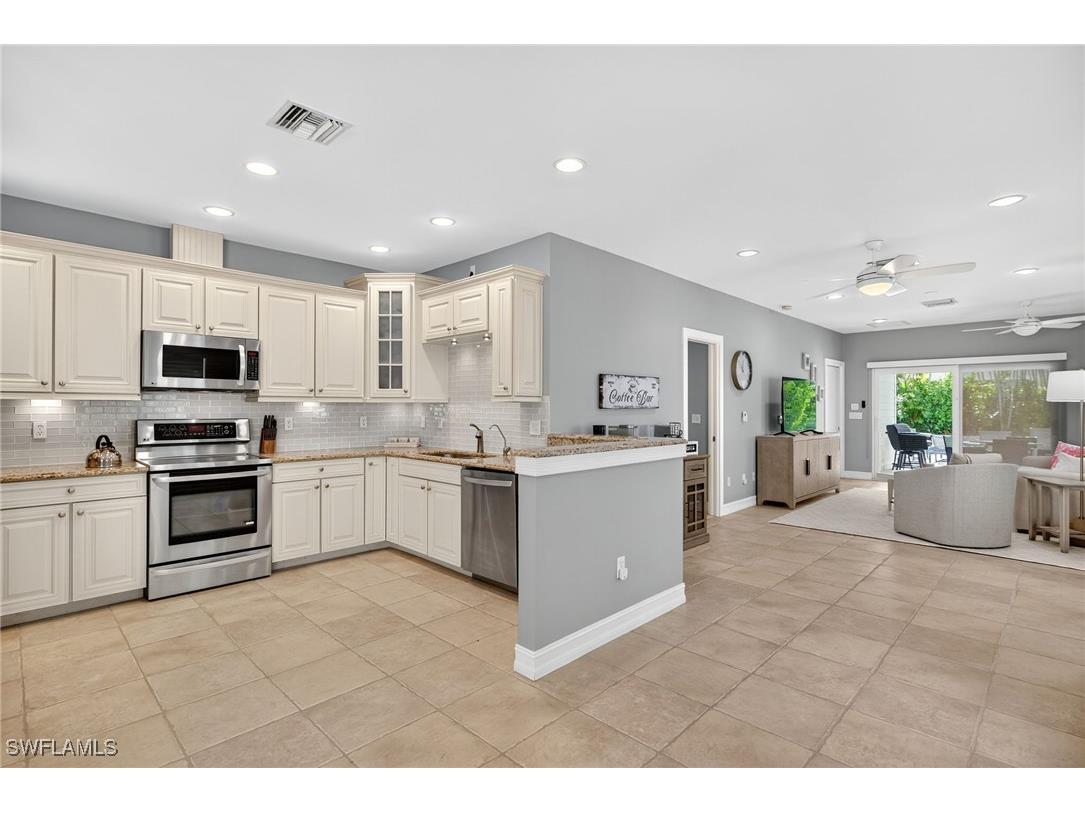 740 5th Avenue N Naples FL 34102 225079434 image11