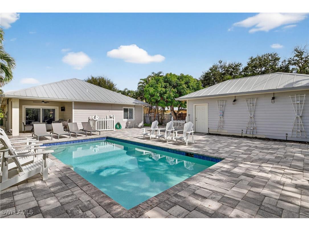 740 5th Avenue N Naples FL 34102 225079434 image2