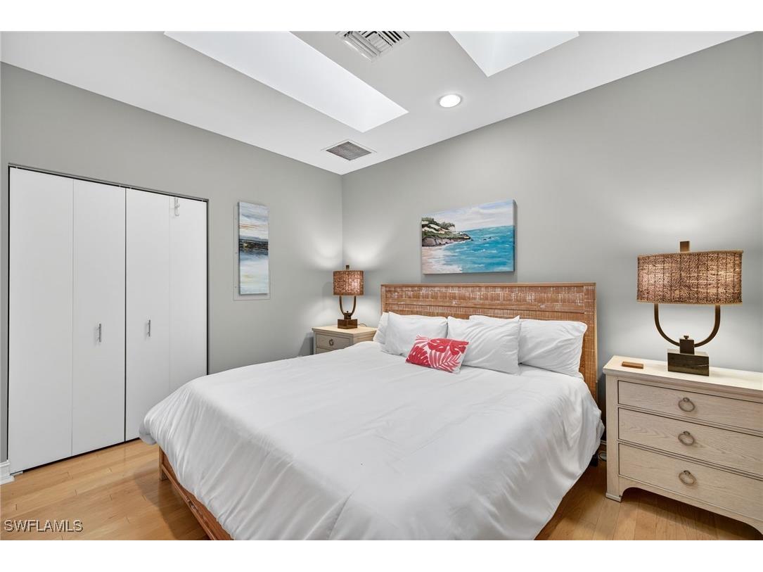 740 5th Avenue N Naples FL 34102 225079434 image20