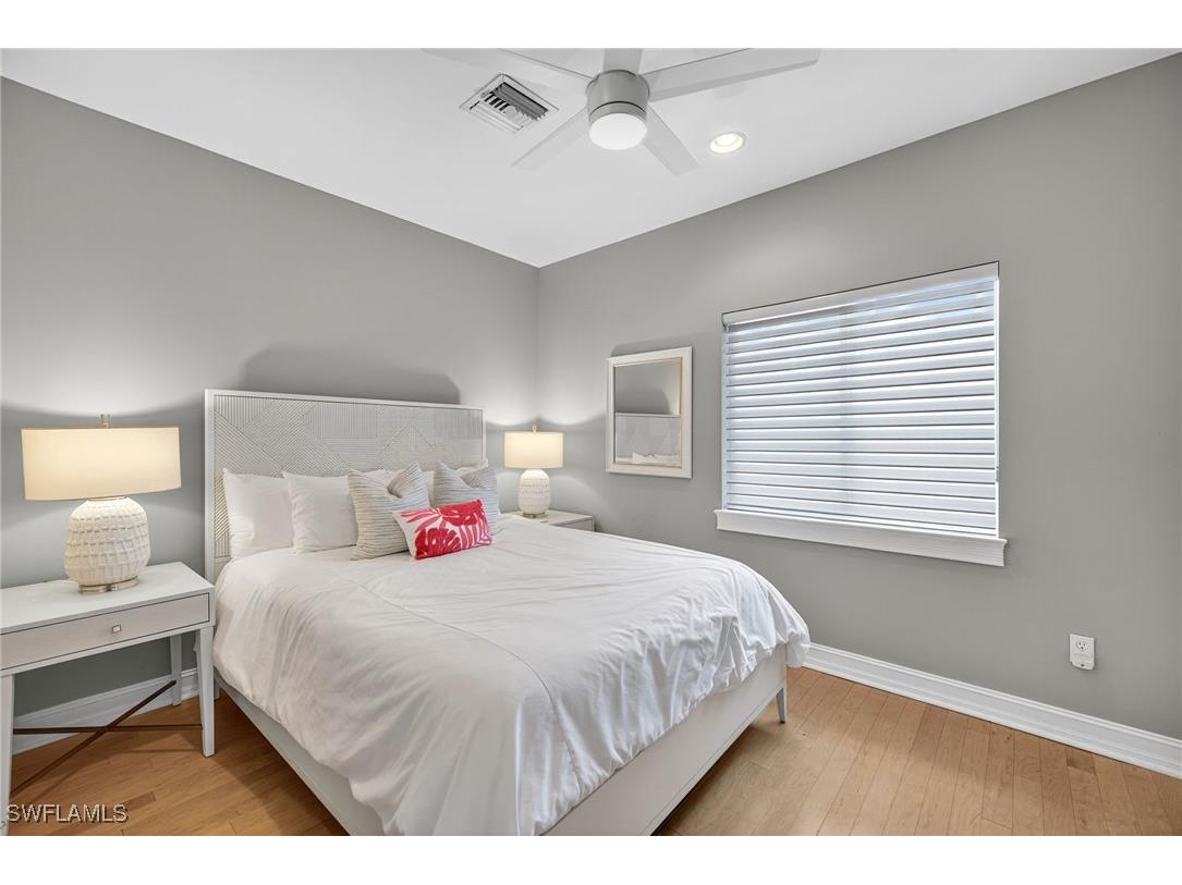 740 5th Avenue N Naples FL 34102 225079434 image21