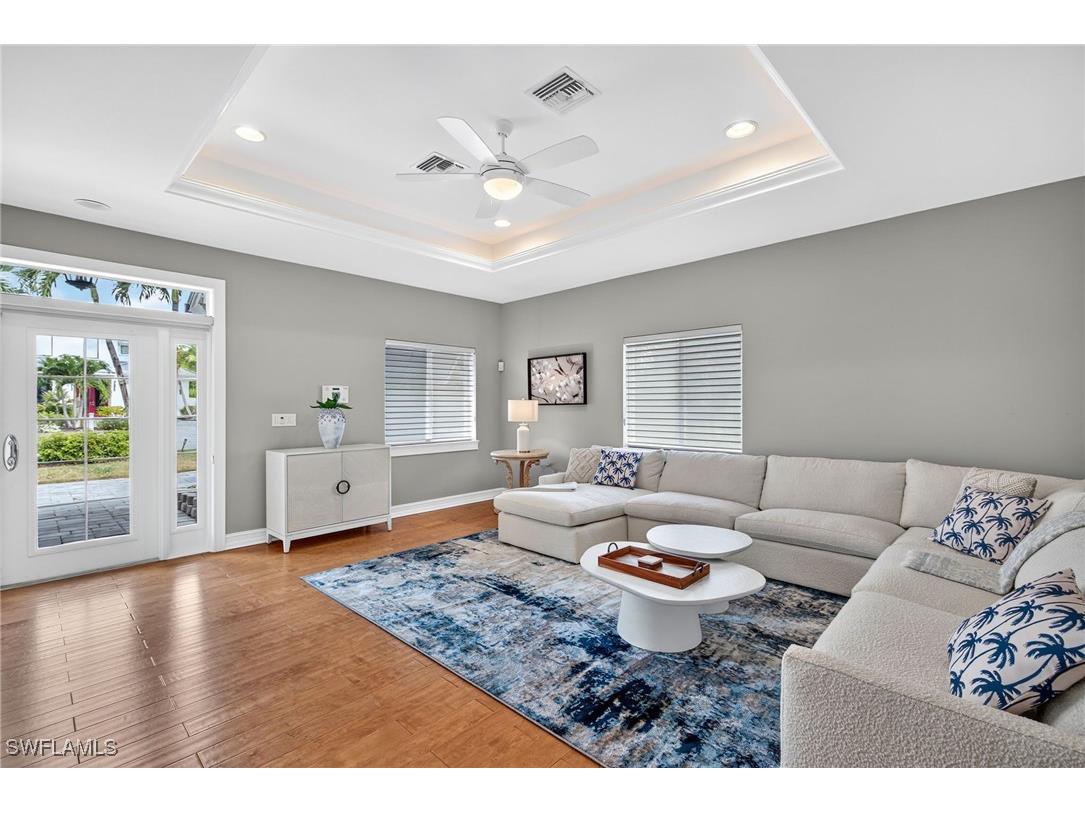 740 5th Avenue N Naples FL 34102 225079434 image3