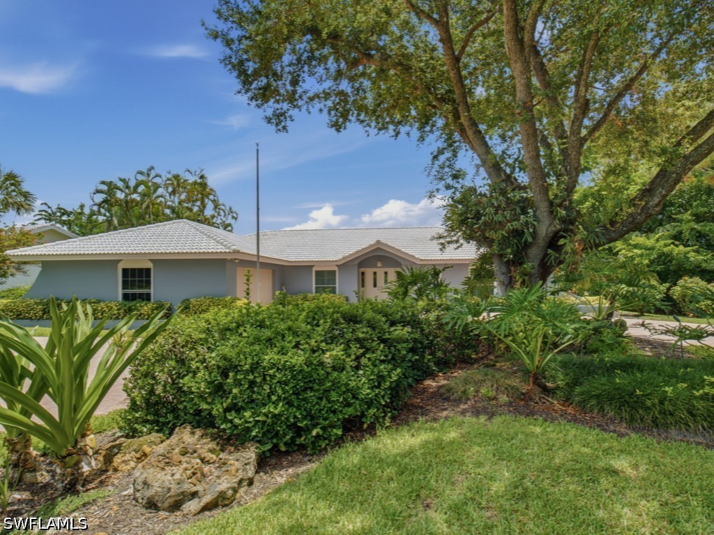 740 Bald Eagle Drive #40 Naples FL 34105 226023907 image15
