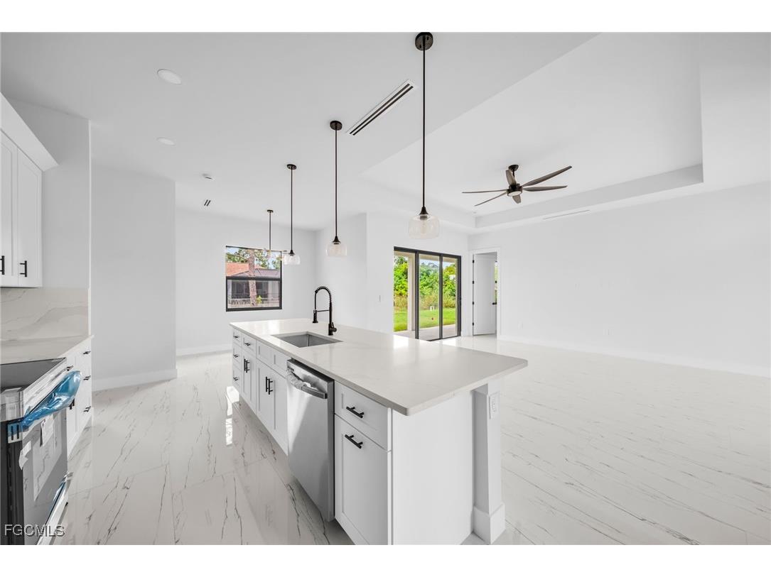 740 Chestnut Street E Lehigh Acres FL 33974 2025021162 image12