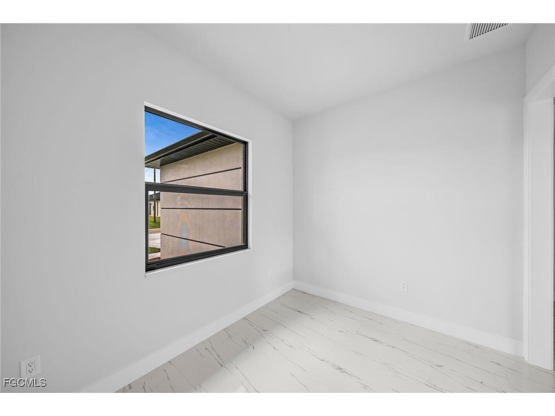 740 Chestnut Street E Lehigh Acres FL 33974 2025021162 image27