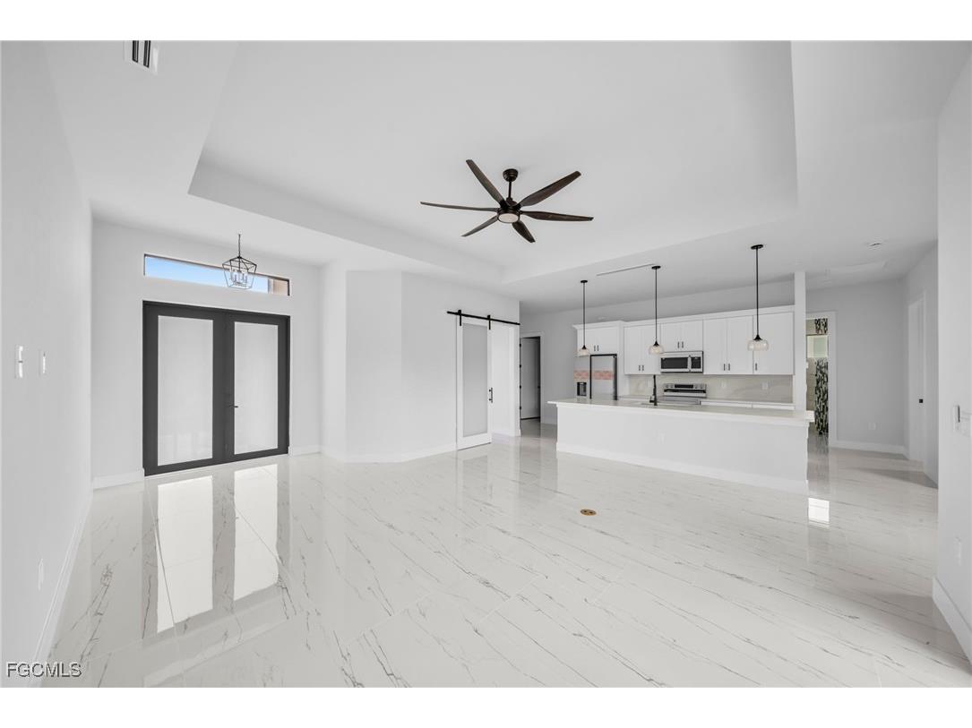 740 Chestnut Street E Lehigh Acres FL 33974 2025021162 image5