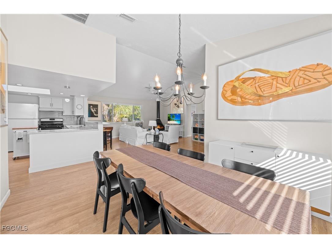 740 Elinor Way Sanibel FL 33957 2025019381 image24