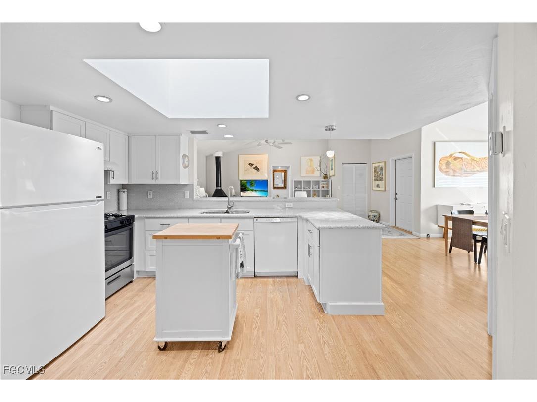 740 Elinor Way Sanibel FL 33957 2025019381 image25