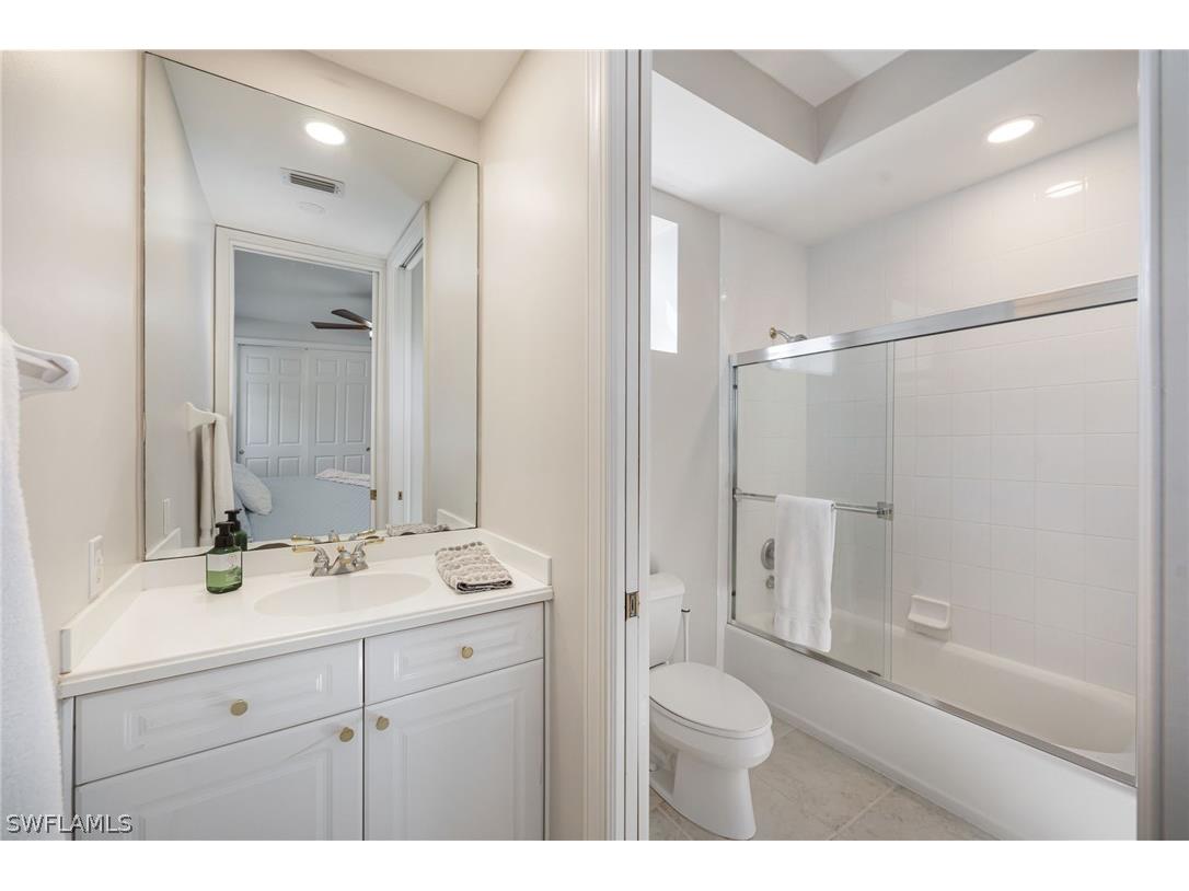 740 Waterford Drive #301 Naples FL 34113 226011710 image21