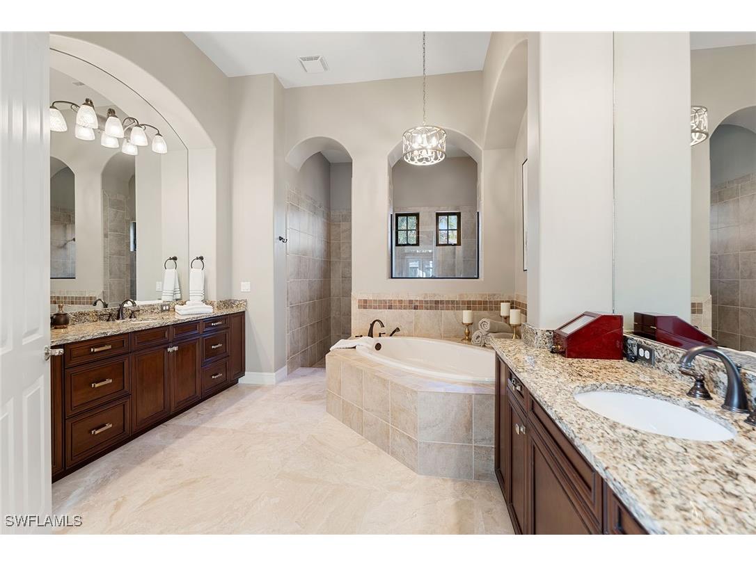 7400 Byrons Way Naples FL 34113 225084652 image32