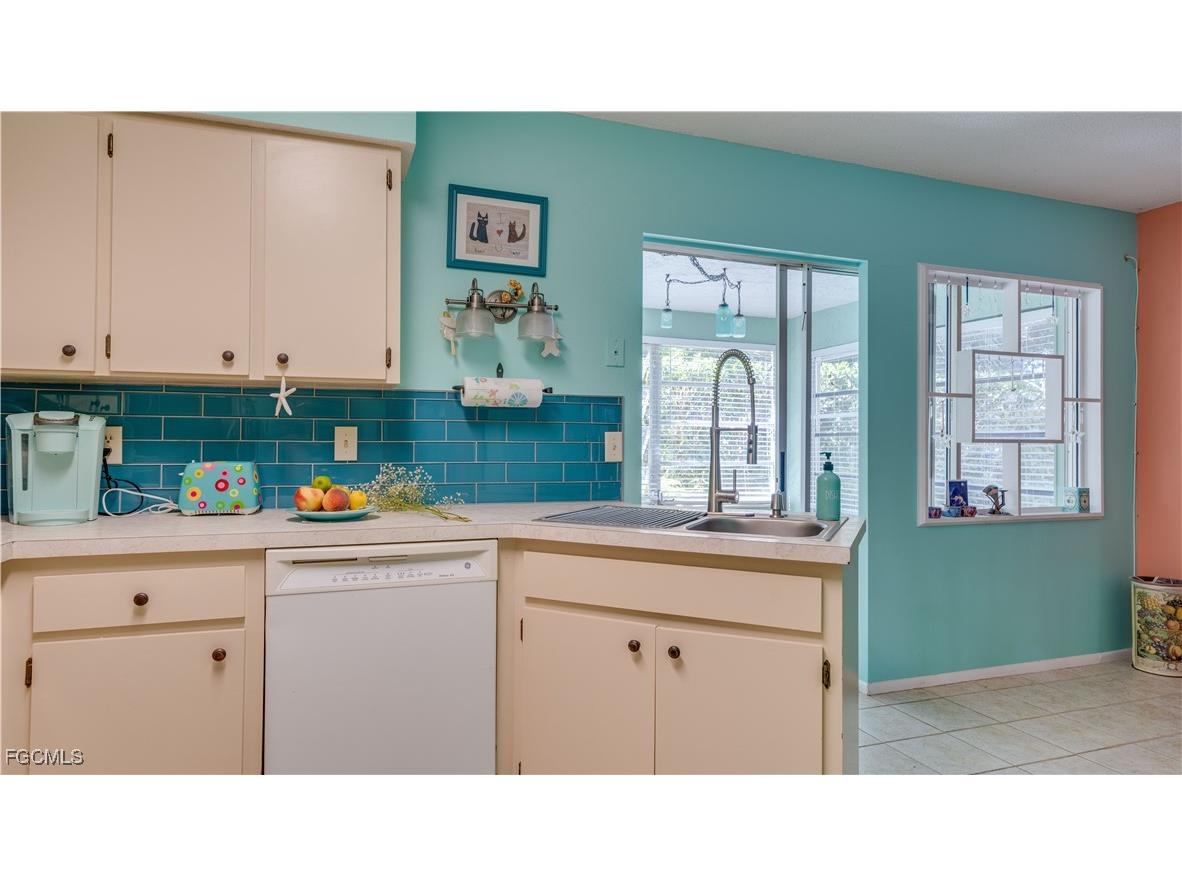 7400 College Parkway #9B Fort Myers FL 33907 2025008458 image12