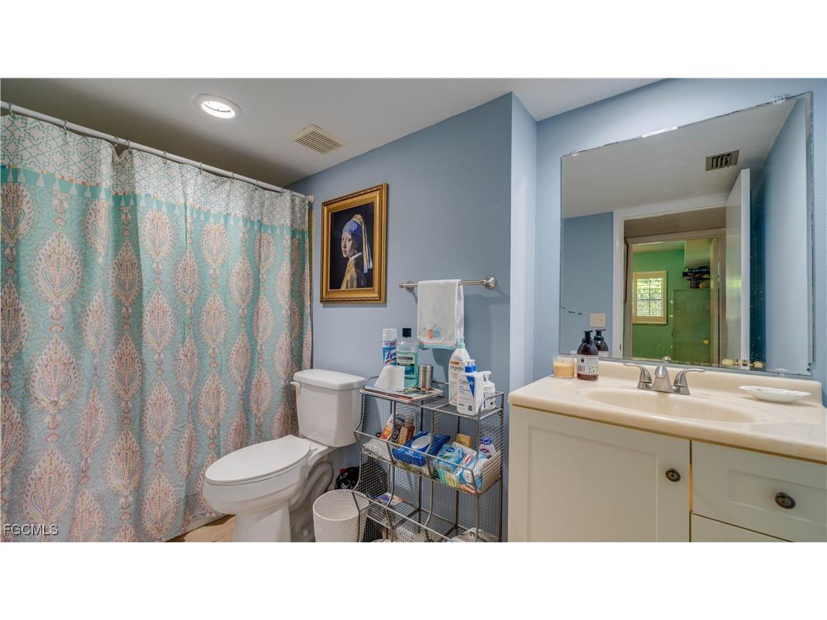 7400 College Parkway #9B Fort Myers FL 33907 2025008458 image16