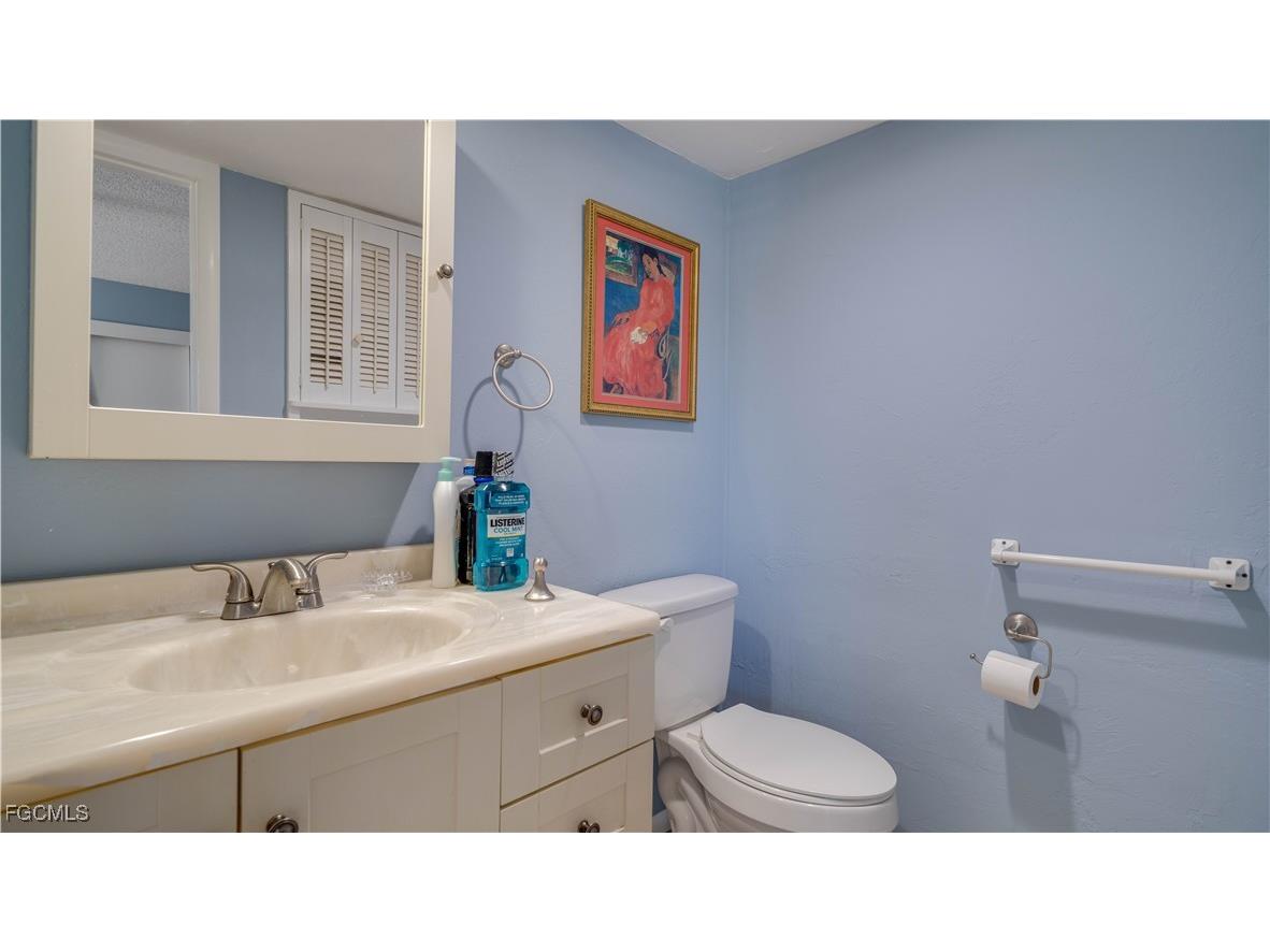 7400 College Parkway #9B Fort Myers FL 33907 2025008458 image21