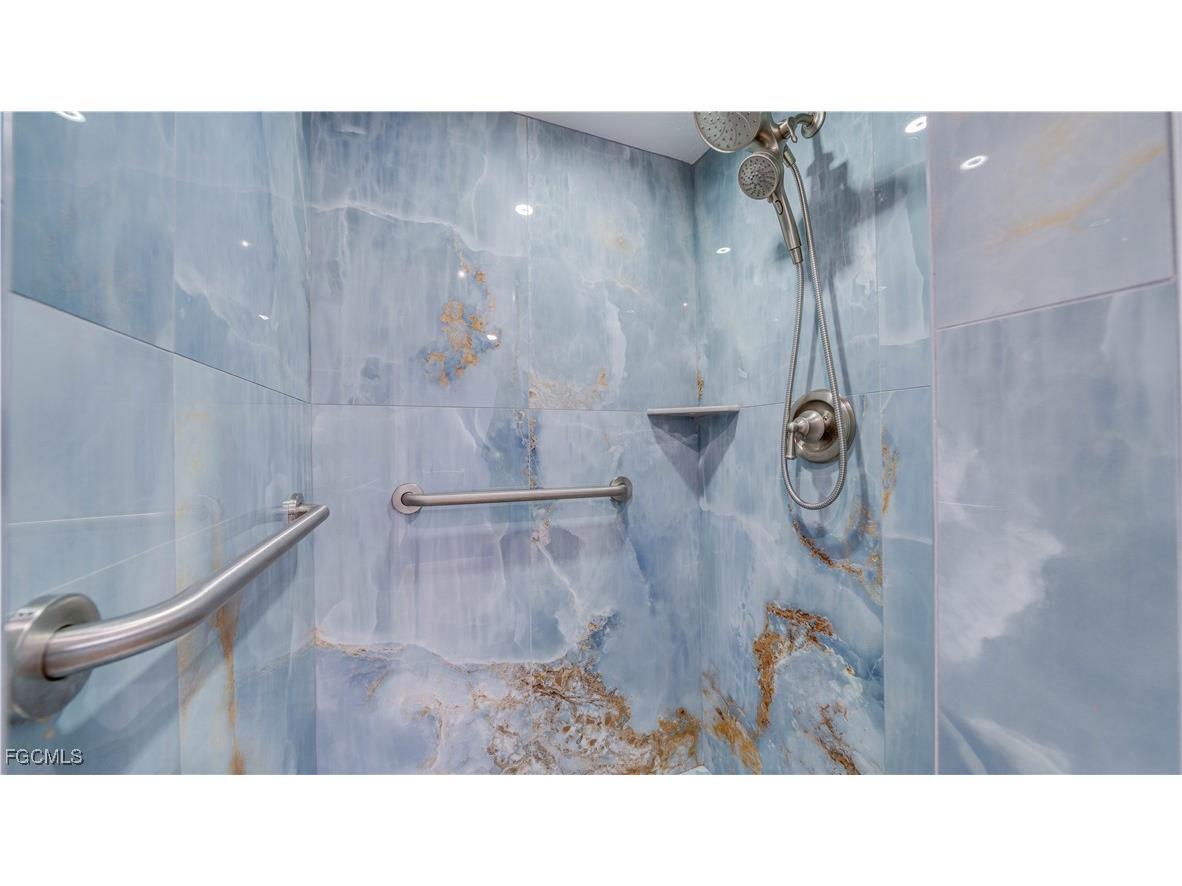 7400 College Parkway #9B Fort Myers FL 33907 2025008458 image22