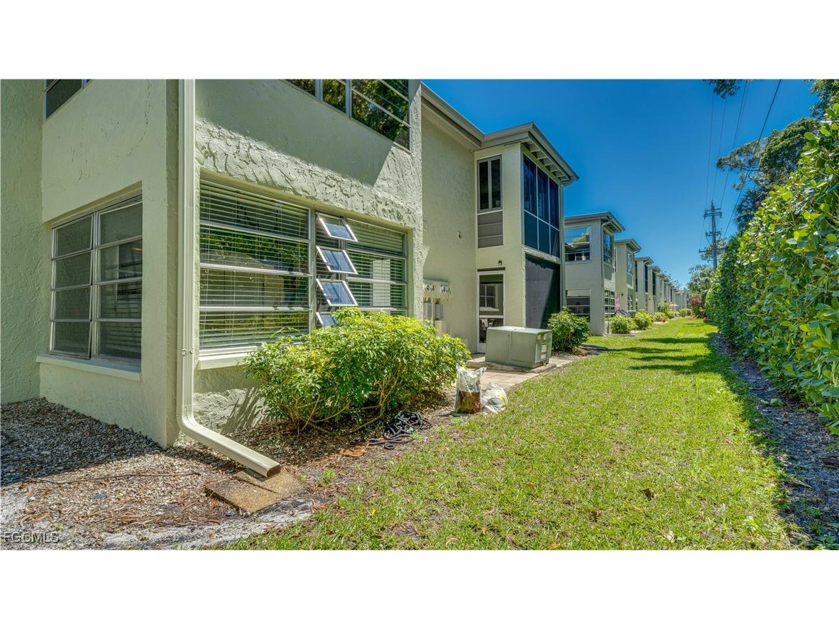 7400 College Parkway #9B Fort Myers FL 33907 2025008458 image28