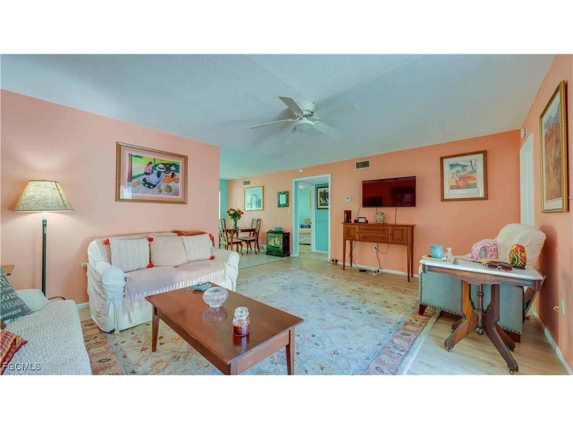 7400 College Parkway #9B Fort Myers FL 33907 2025008458 image6