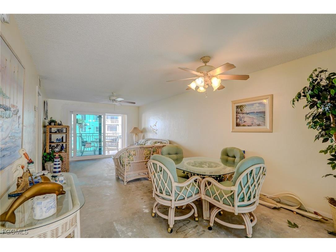 7400 Estero Boulevard #210 Fort Myers Beach FL 33931 2025019734 image1