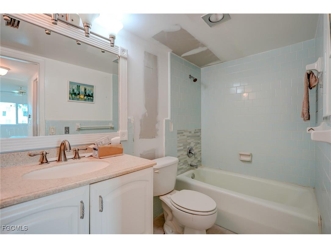 7400 Estero Boulevard #210 Fort Myers Beach FL 33931 2025019734 image20