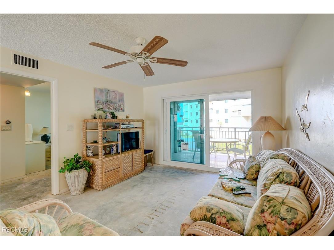 7400 Estero Boulevard #210 Fort Myers Beach FL 33931 2025019734 image3