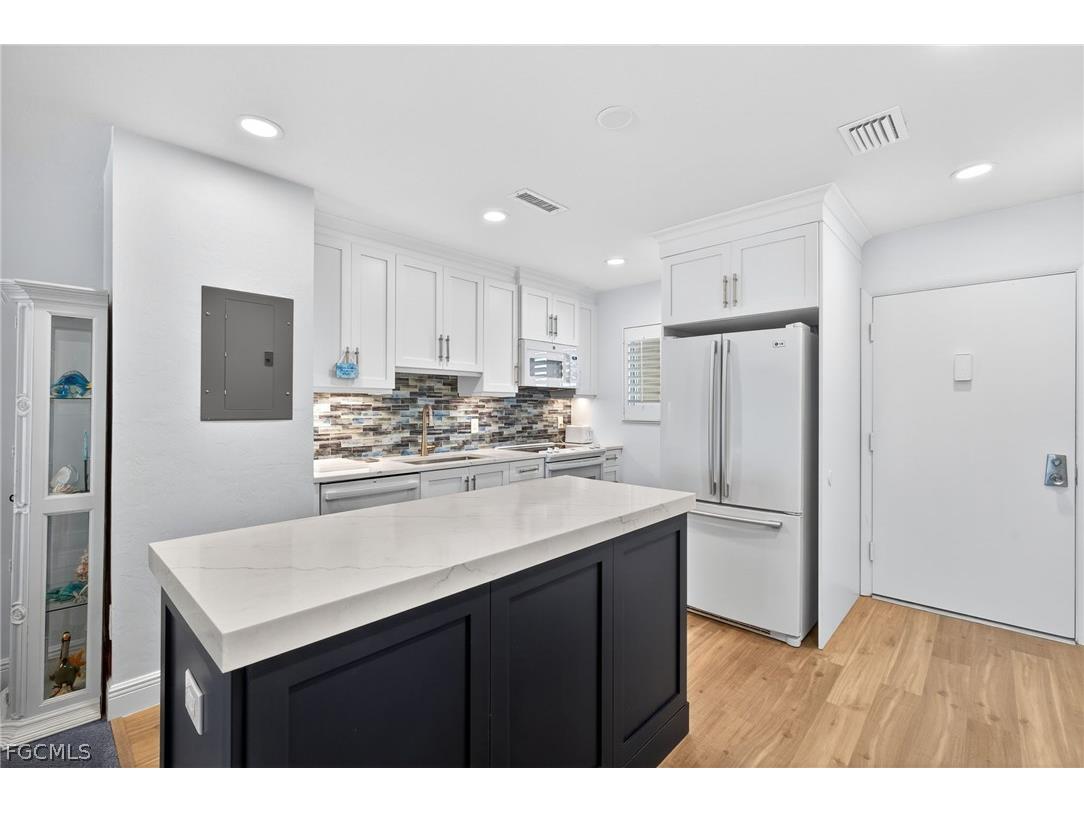 7400 Estero Boulevard #404 Fort Myers Beach FL 33931 2026011947 image4