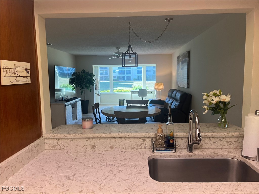 7402 Lake Breeze Drive #114 Fort Myers FL 33907 2025024999 image5