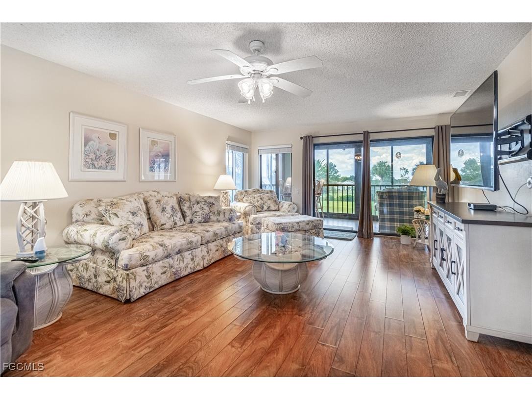 7402 Lake Breeze Drive #212 Fort Myers FL 33907 2025008724 image5