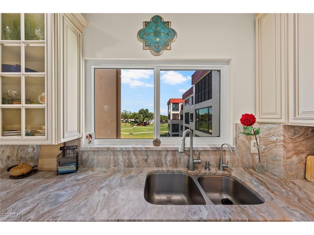 7402 Lake Breeze Drive #301 Fort Myers FL 33907 2025019755 image13