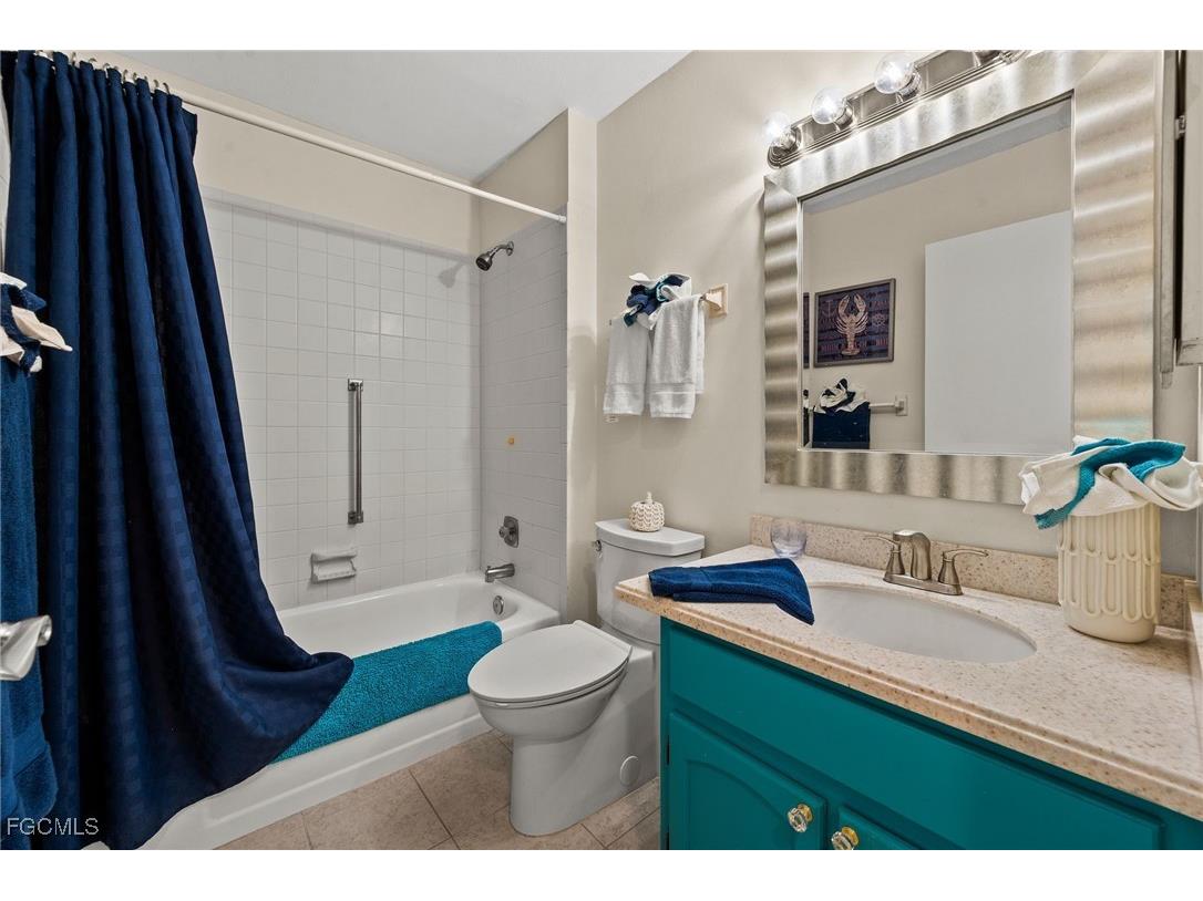 7402 Lake Breeze Drive #301 Fort Myers FL 33907 2025019755 image23