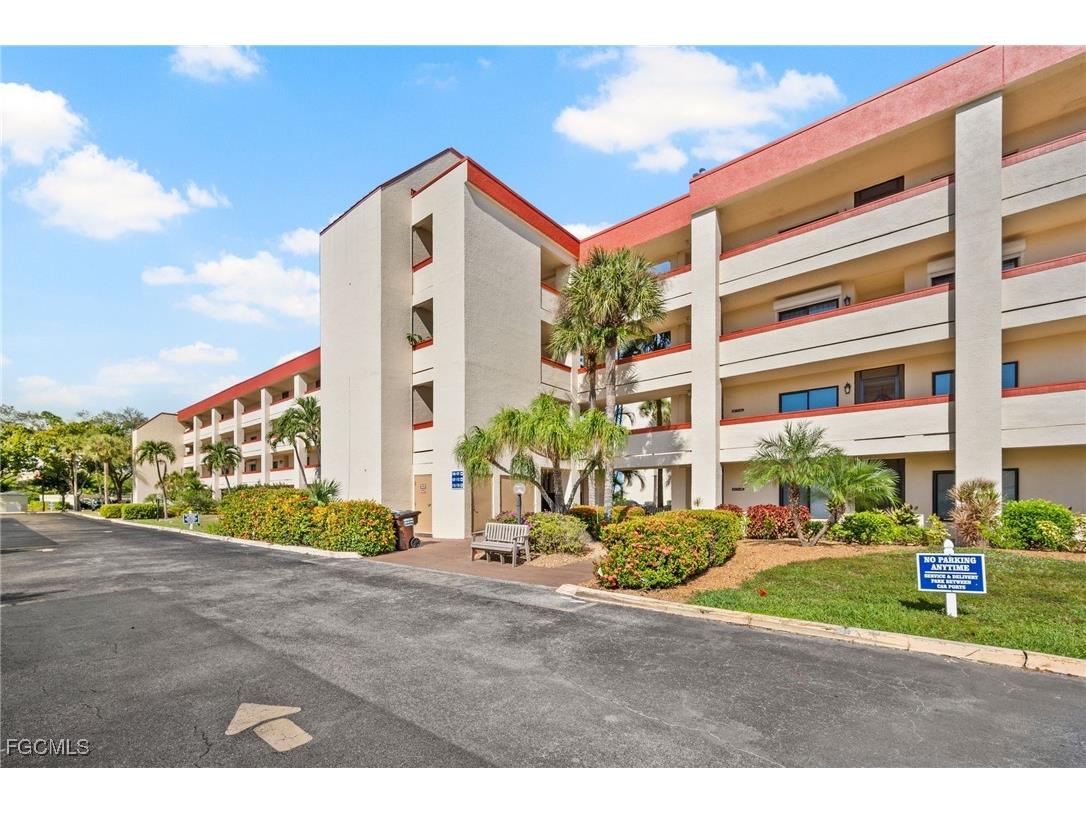 7402 Lake Breeze Drive #301 Fort Myers FL 33907 2025019755 image33
