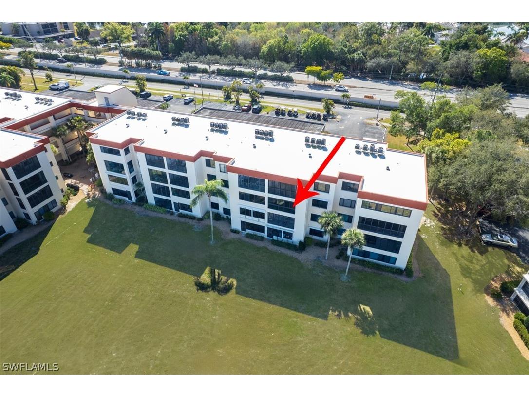 7402 Lake Breeze Drive #305 Fort Myers FL 33907 226010511 image1