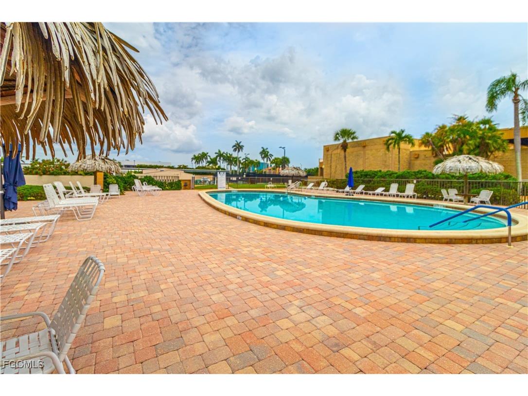 7402 Lake Breeze Drive #306 Fort Myers FL 33907 2025007603 image20
