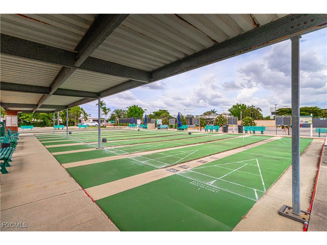 7402 Lake Breeze Drive #306 Fort Myers FL 33907 2025007603 image21