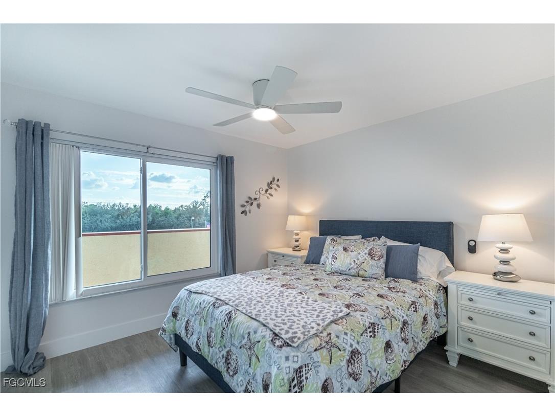 7402 Lake Breeze Drive #308 Fort Myers FL 33907 2025014904 image11
