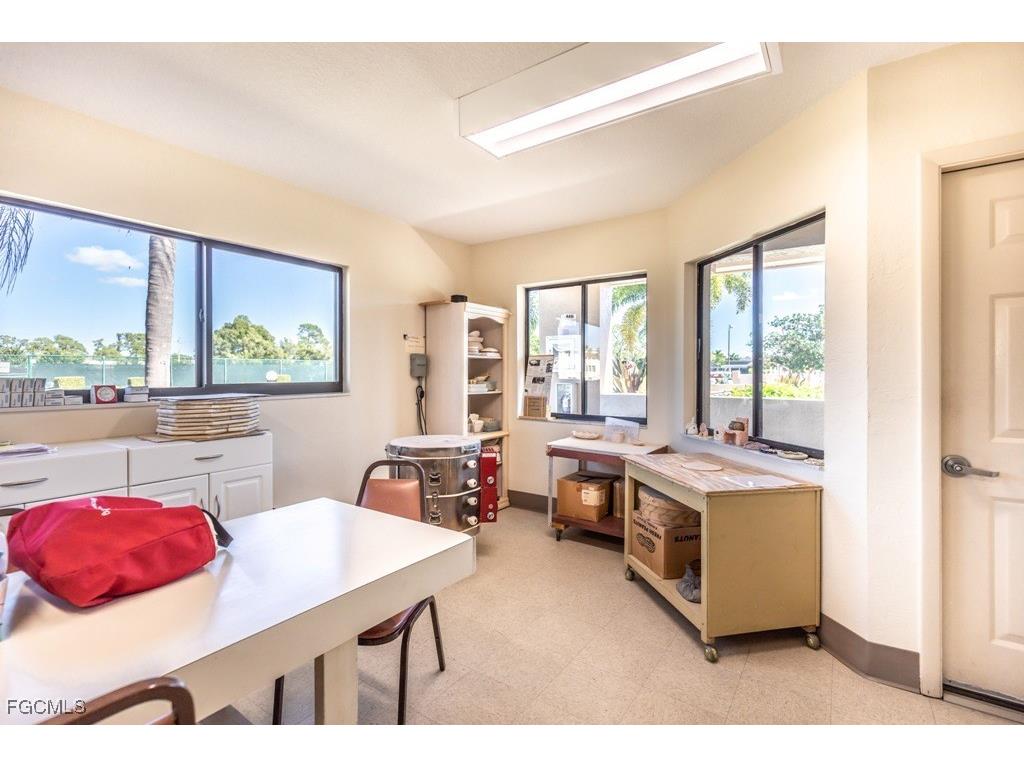 7402 Lake Breeze Drive #308 Fort Myers FL 33907 2025014904 image19