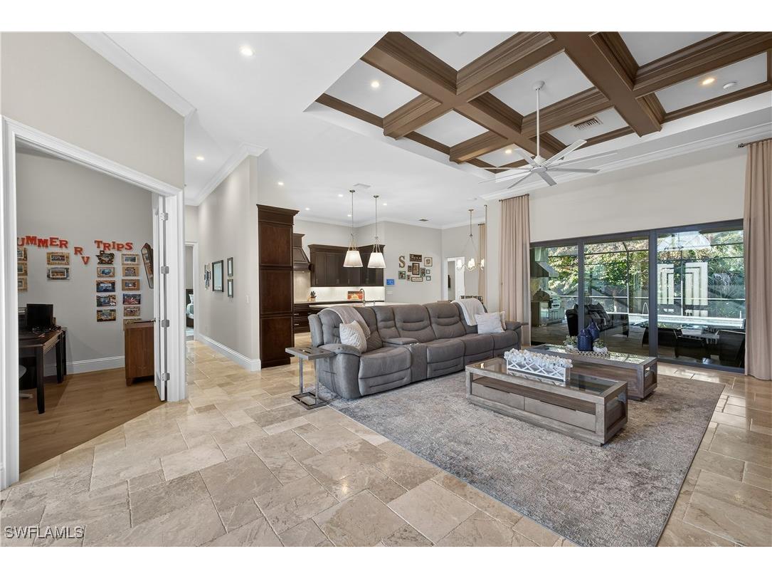 7405 Acorn Way Naples FL 34119 226000424 image6