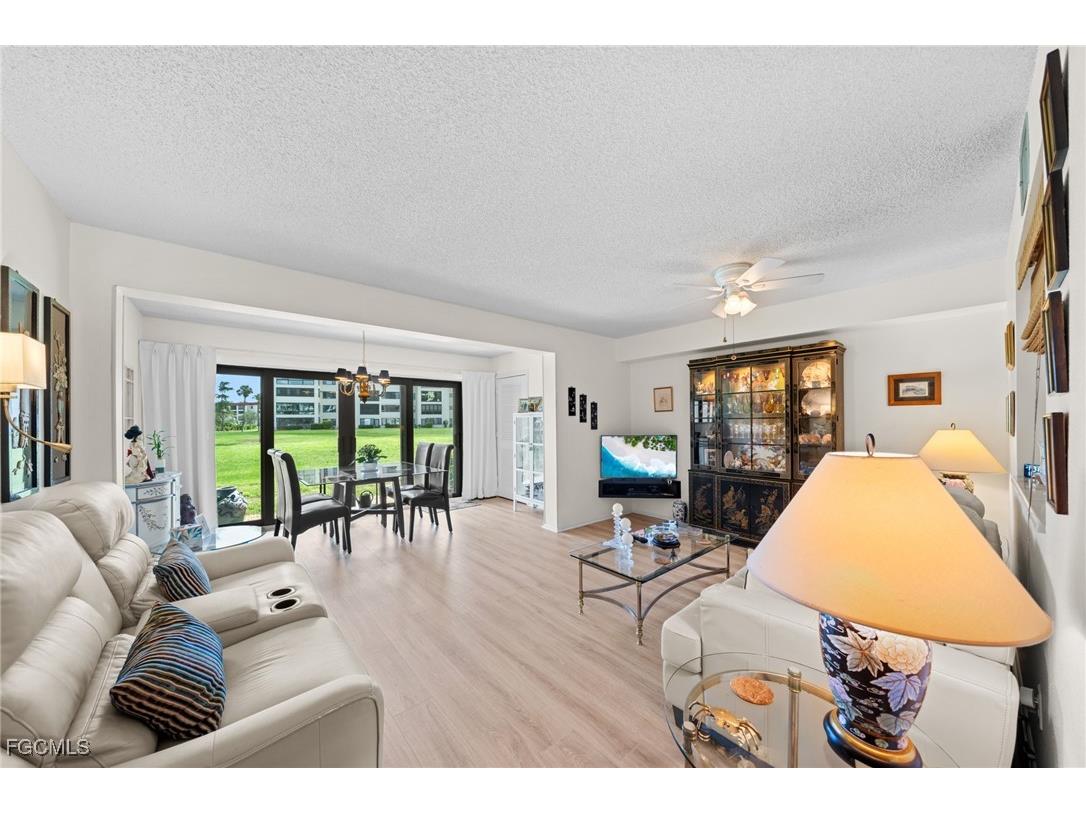 7406 Lake Breeze Drive #117 Fort Myers FL 33907 2025007110 image4