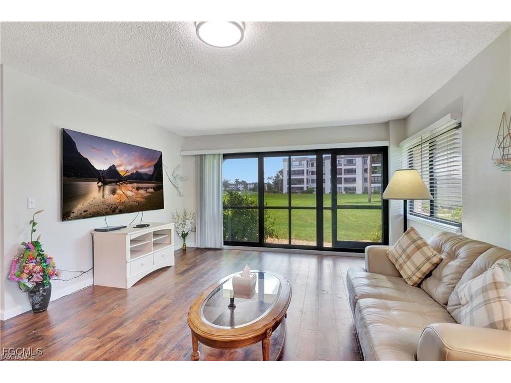 7406 Lake Breeze Drive #119 Fort Myers FL 33907 2025003045 image1