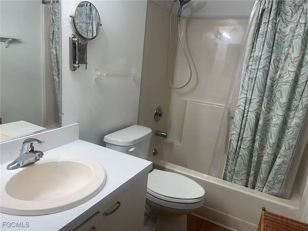 7406 Lake Breeze Drive #218 Fort Myers FL 33907 2025021658 image14