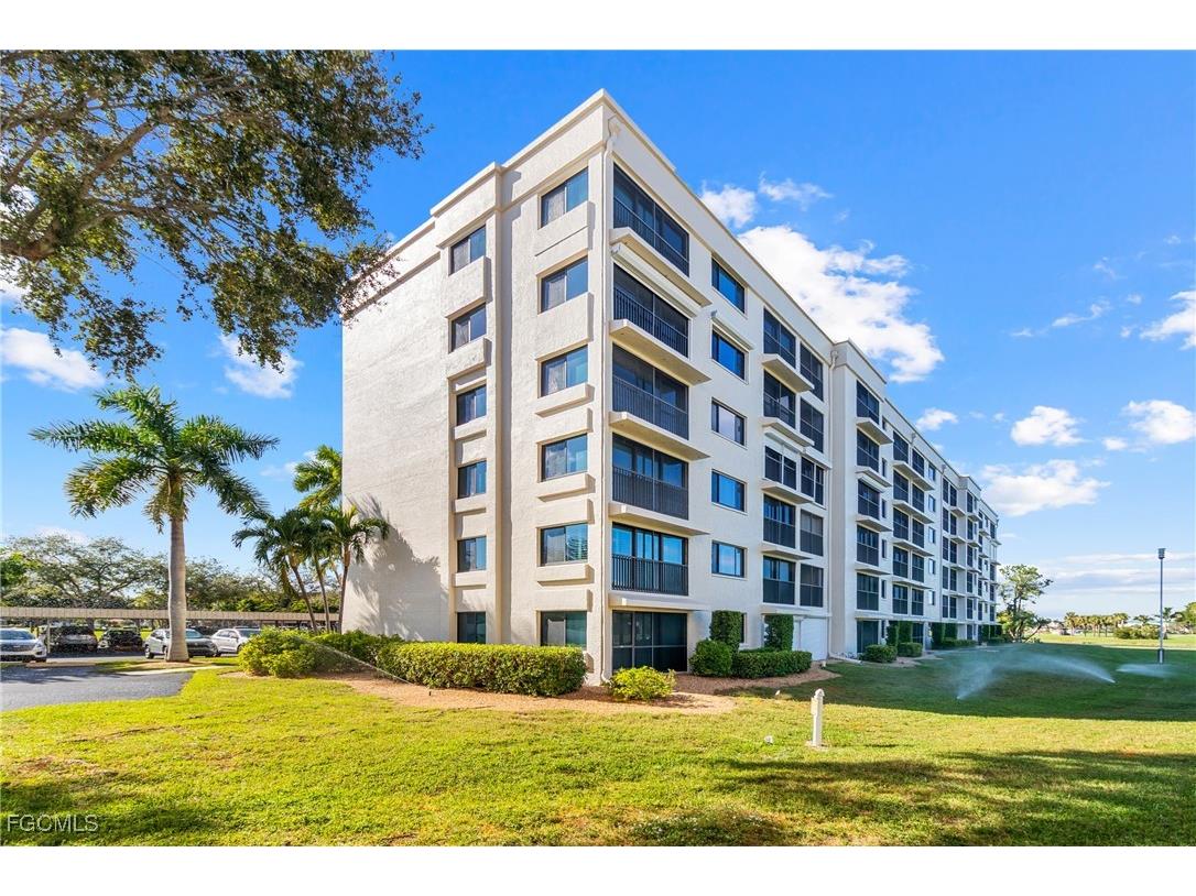 7406 Lake Breeze Drive #615 Fort Myers FL 33907 2025018253 image30