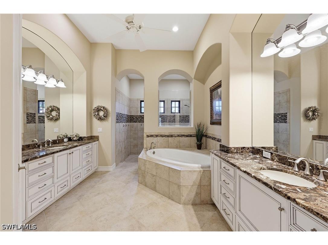 7408 Byrons Way Naples FL 34113 226024088 image20
