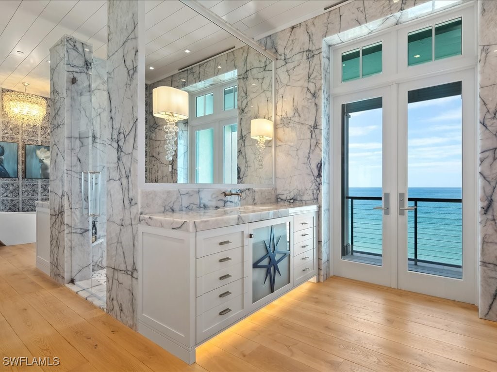 7409 Bay Colony Drive Naples FL 34108 225079127 image24