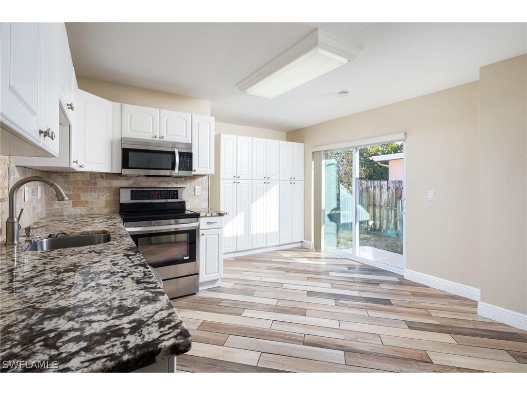 741 105th Avenue N Naples FL 34108 226006122 image11